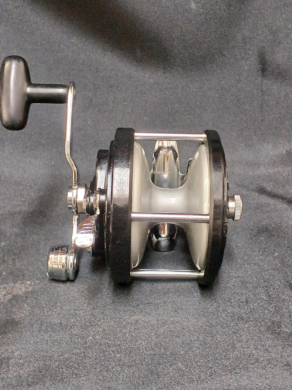 OLYMPIC Baitcasting Reel DOHZUKI 300 - Image 5