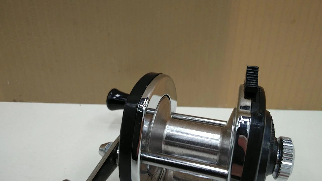 OLYMPIC Baitcasting Reel NEW MIDGET NO.4 II - Image 6