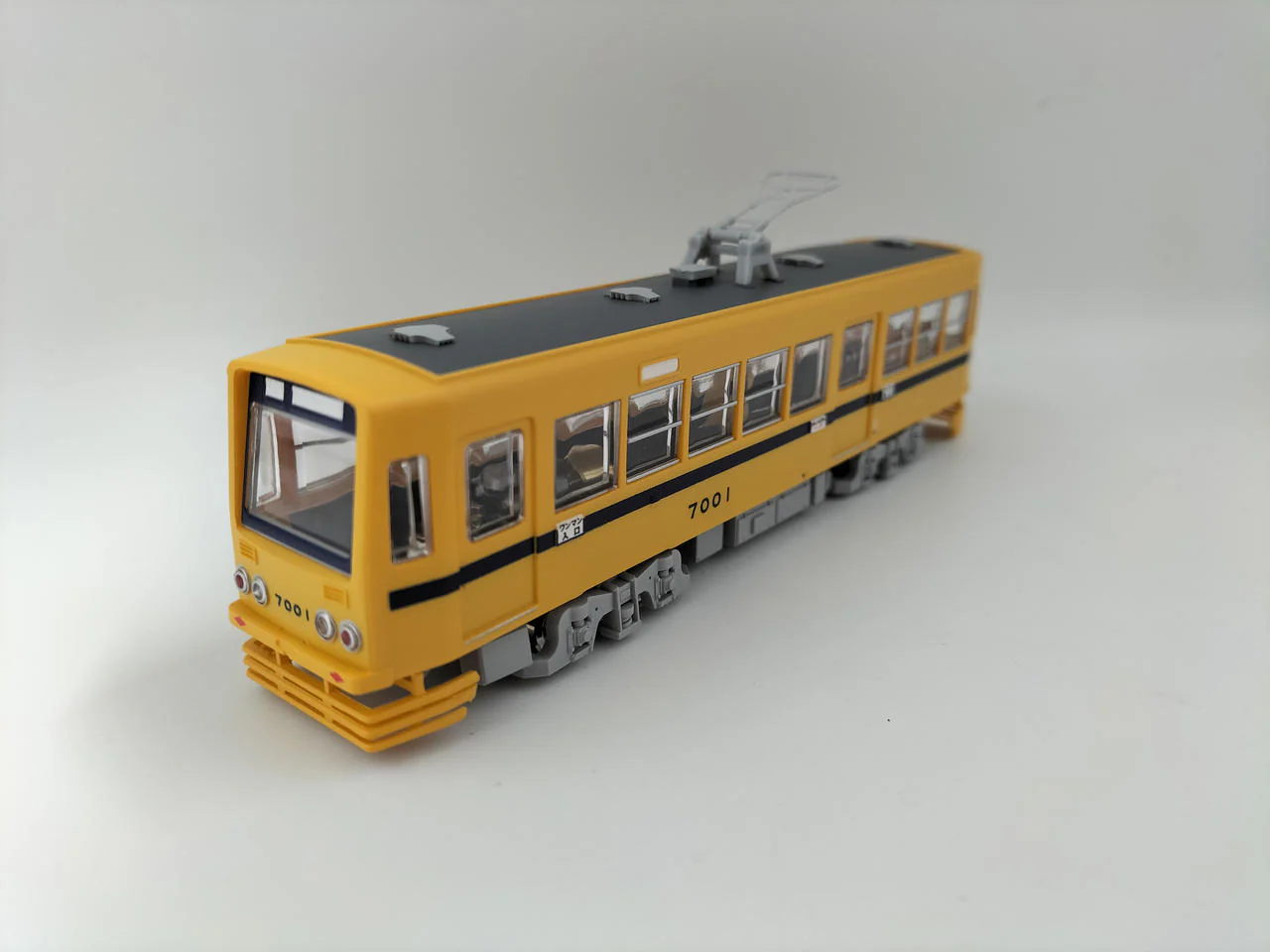 one mile HO Toden Arakawa Line 7000 with Motor - Image 5