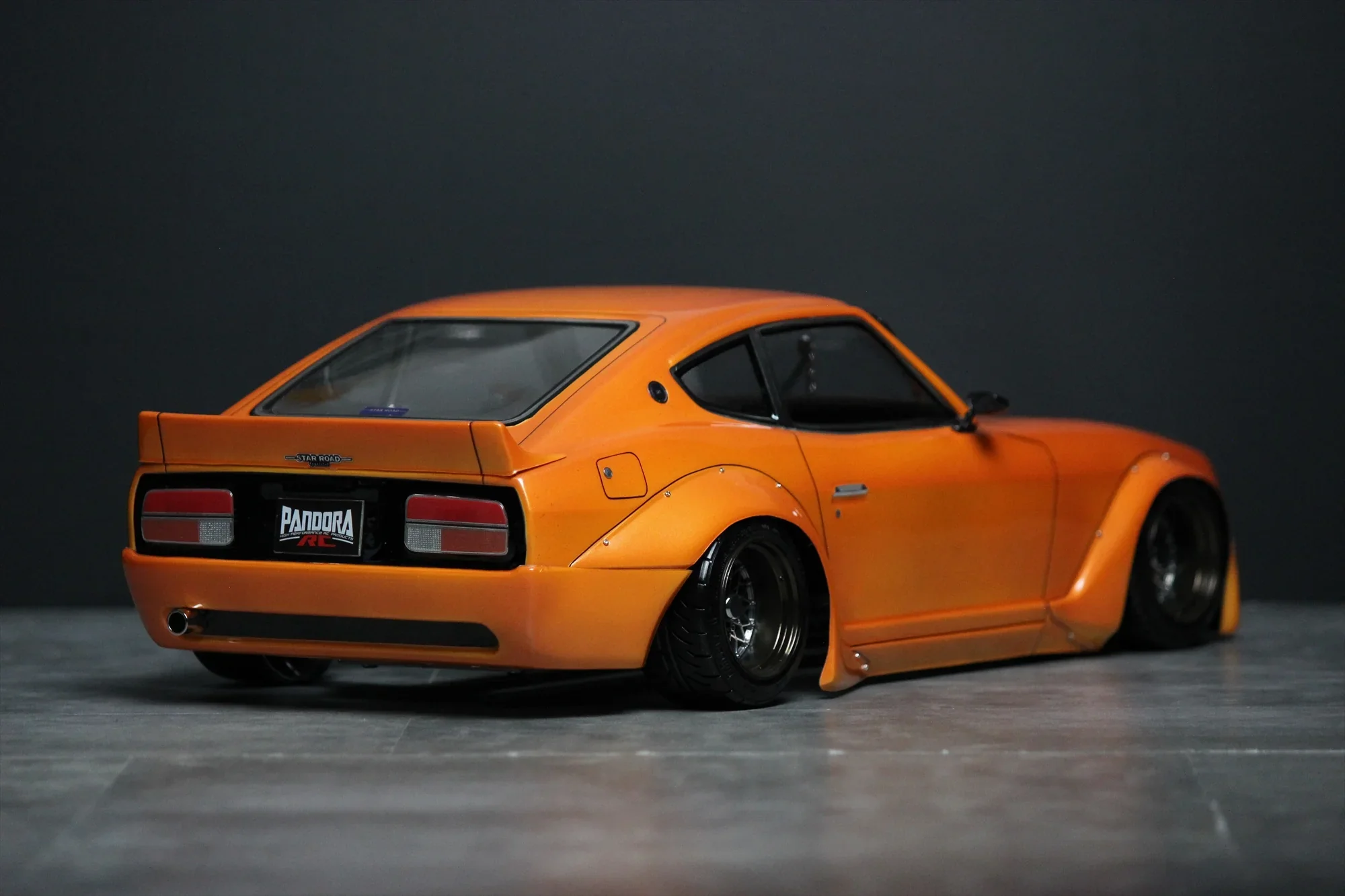 Pandora RC PAB-3216 NISSAN FAIRLADY Z (S30) CUSTOM | STAR ROAD - Image 4
