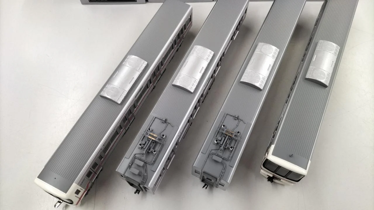 Pea HO Keio 8000 Series 4 cars - Image 9