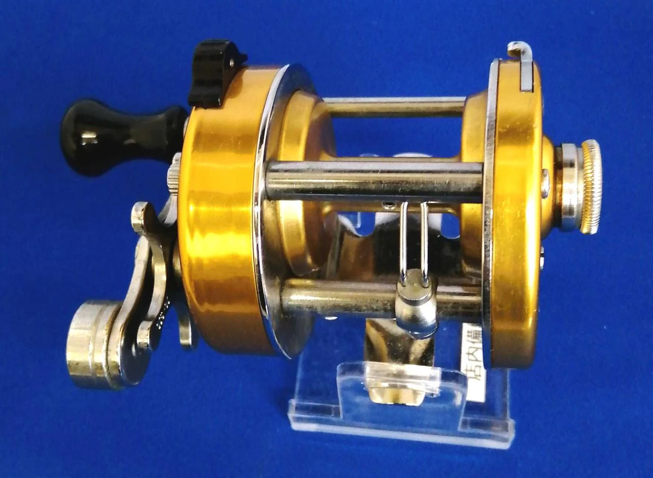 PENN Baitcasting reel / Old tackle LEVELMATIC 920 - Image 4