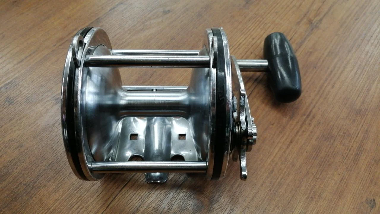 PENN Conventional Reel 4/0 SENATOR