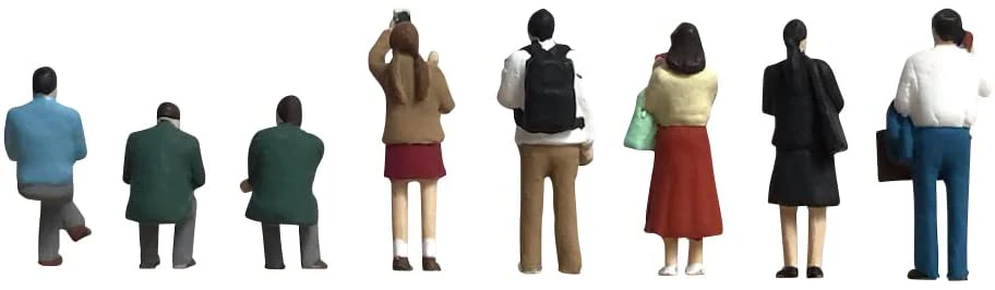 TOMYTEC 314257 The Human 139 People Watching Smartphone - Image 2