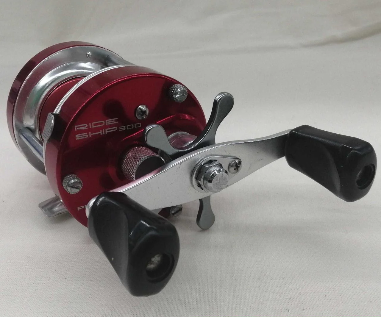 PRO TRUST Baitcasting Reel RIDE SHIP 300