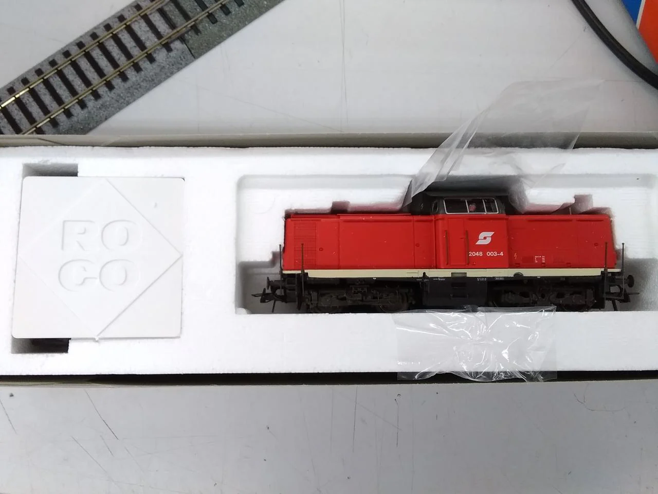 ROCO Diesel Rock Leighe 2048 Austrian Federal Railways - Image 5