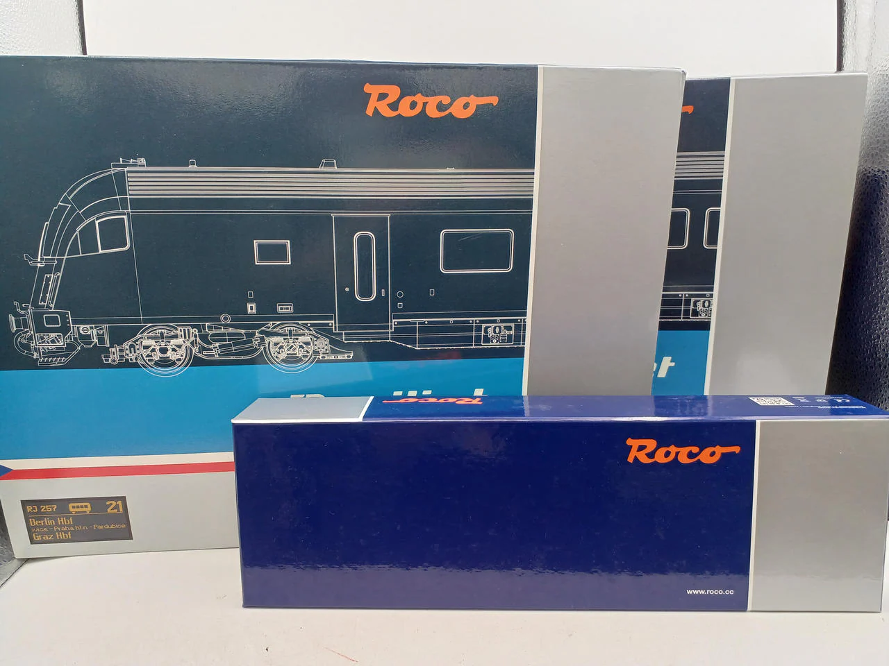 ROCO HO Gauge RAILJET 70487, 74064, 74067