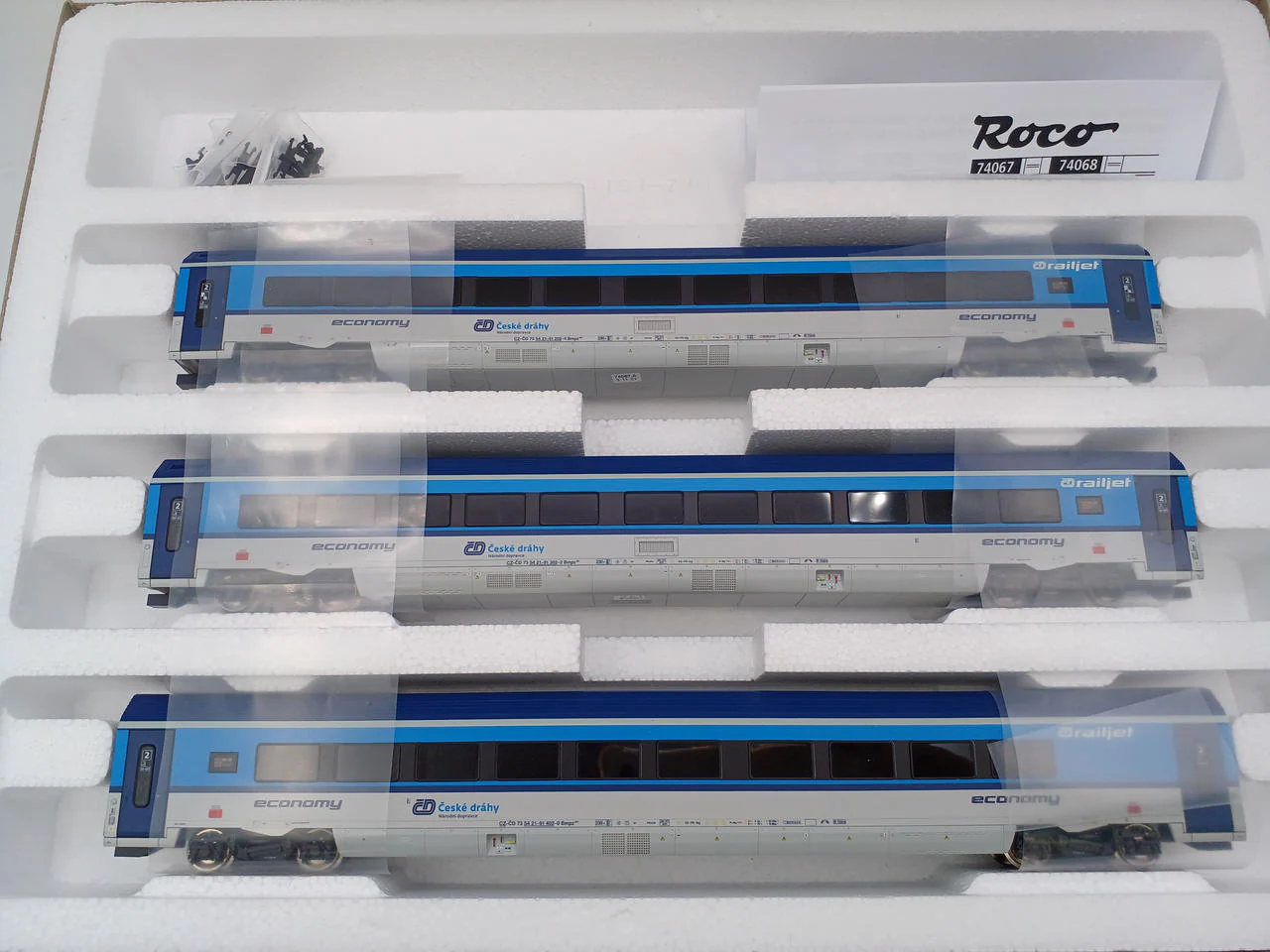 ROCO HO Gauge RAILJET 70487, 74064, 74067 - Image 17