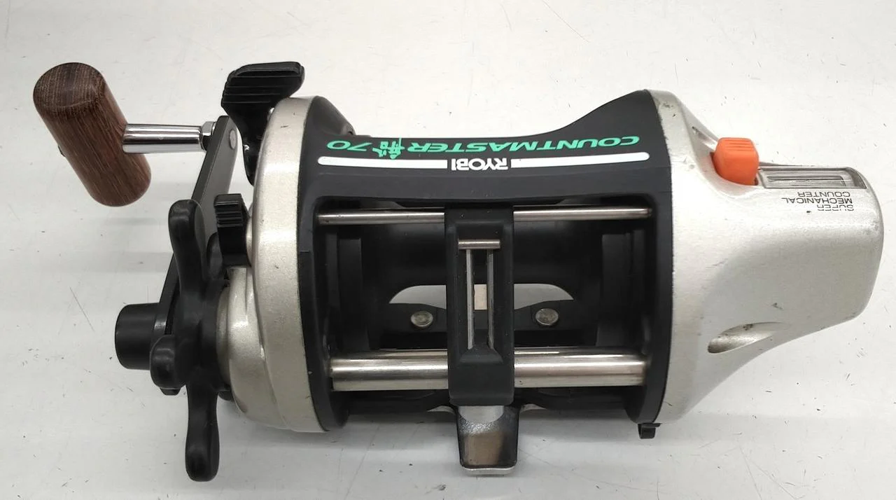 RYOBI Boat baitcasting reel COUNTMASTER Boat 70
