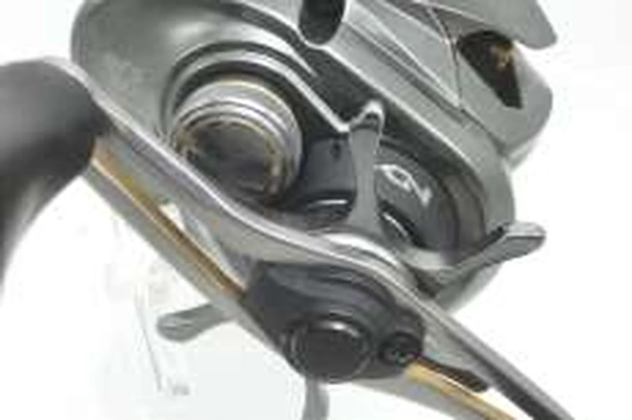 SHIMANO 16 Aldebaran BFS XG RH (03515) 16 Aldebaran BFS XG RH (03515) - Image 6