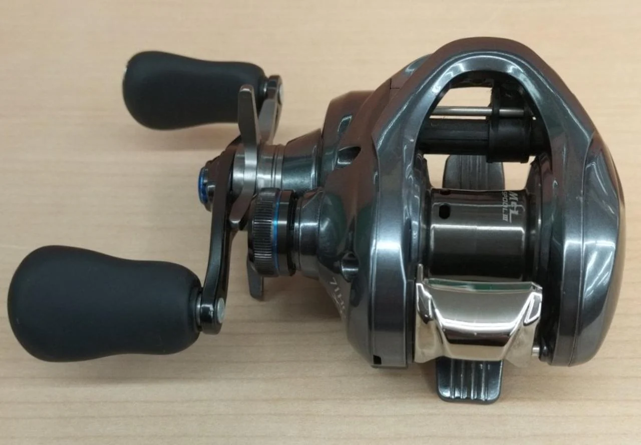 Shimano 22SLX DC XT 71HG 044716