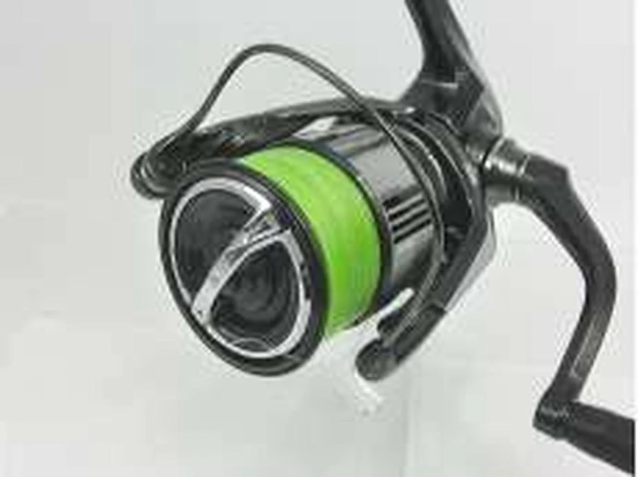 SHIMANO 23 Vanquish 3000MHG (045331) 23 Vanquish 3000MHG (045331) - Image 2