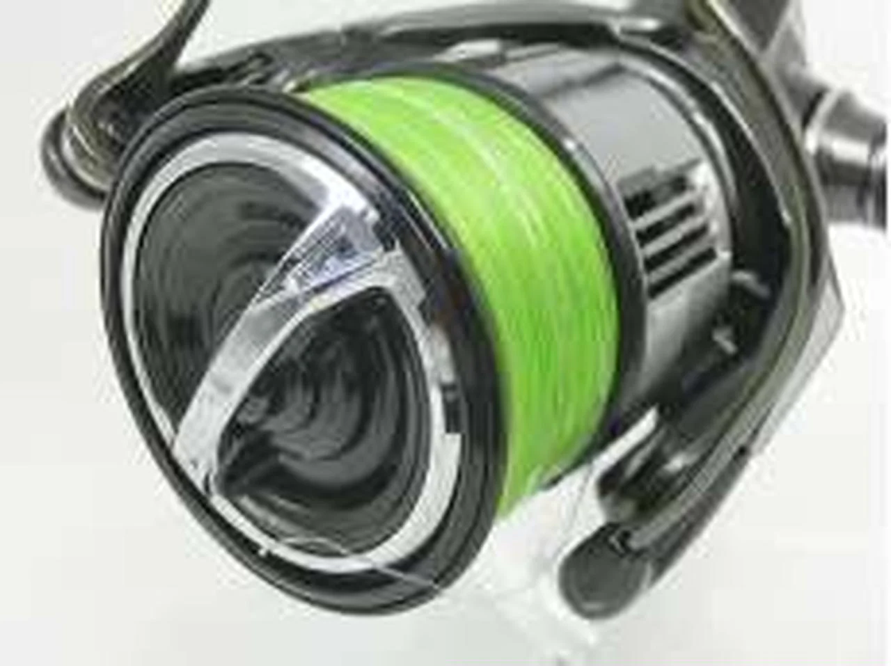 SHIMANO 23 Vanquish 3000MHG (045331) 23 Vanquish 3000MHG (045331) - Image 3