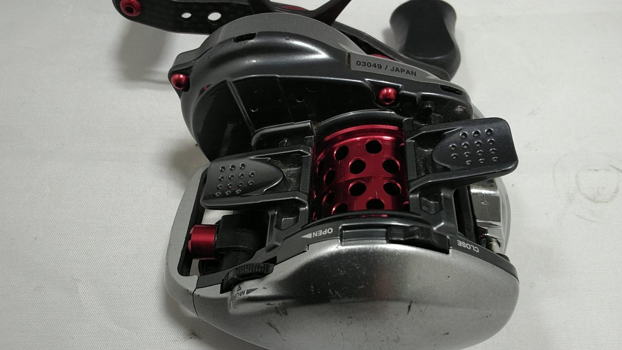 SHIMANO Bait reel 13 Metanium XG with KTF parts installed - Image 12