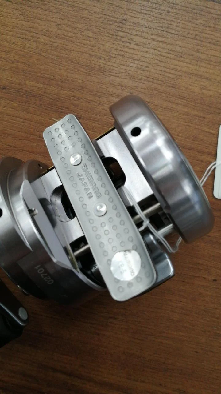 SHIMANO Baitcasting Reel 11 CALCUTTA CONQUEST 50DC - Image 6