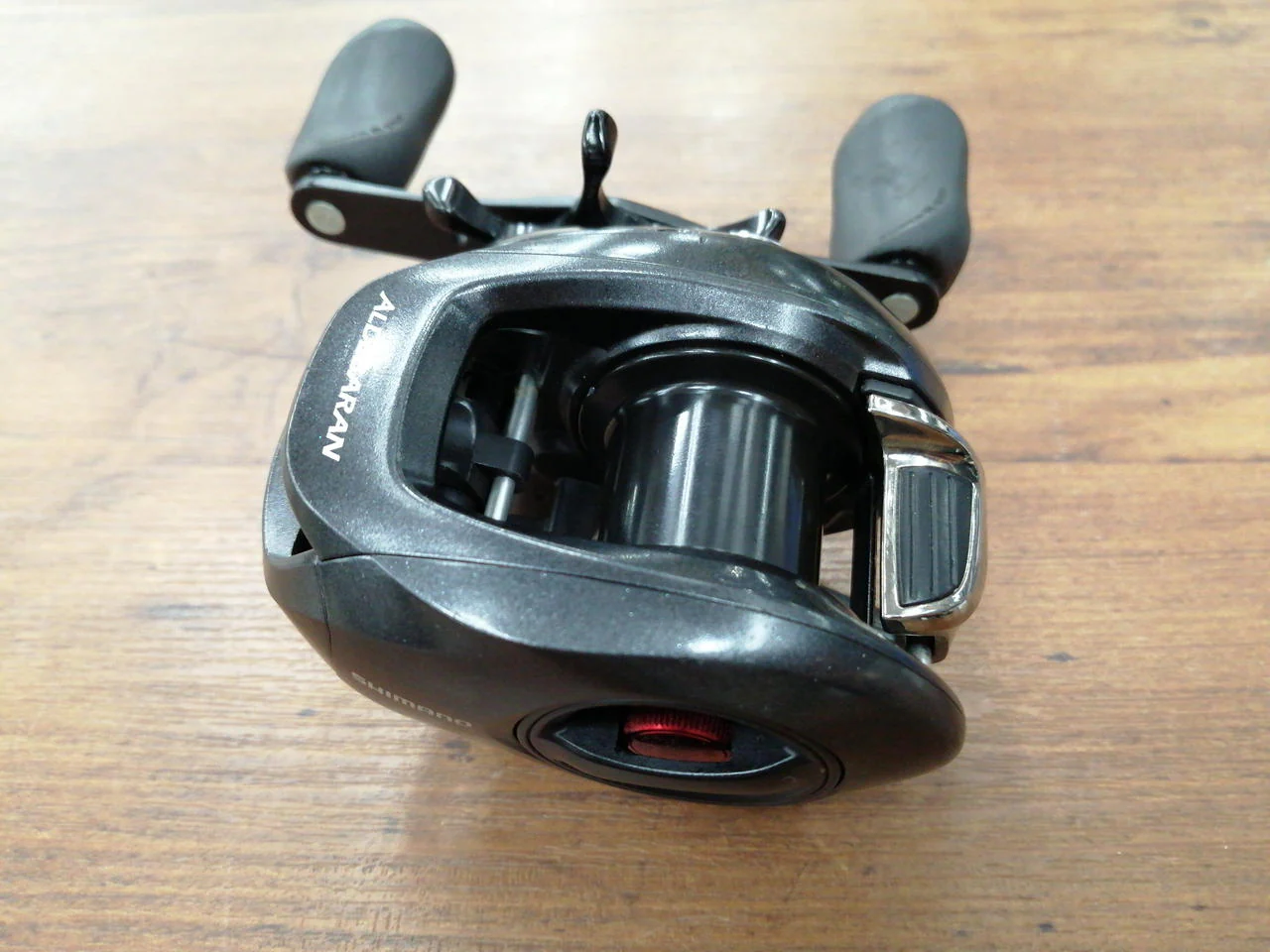 SHIMANO Baitcasting Reel 12' ALDEBARAN BFS XG - Image 3
