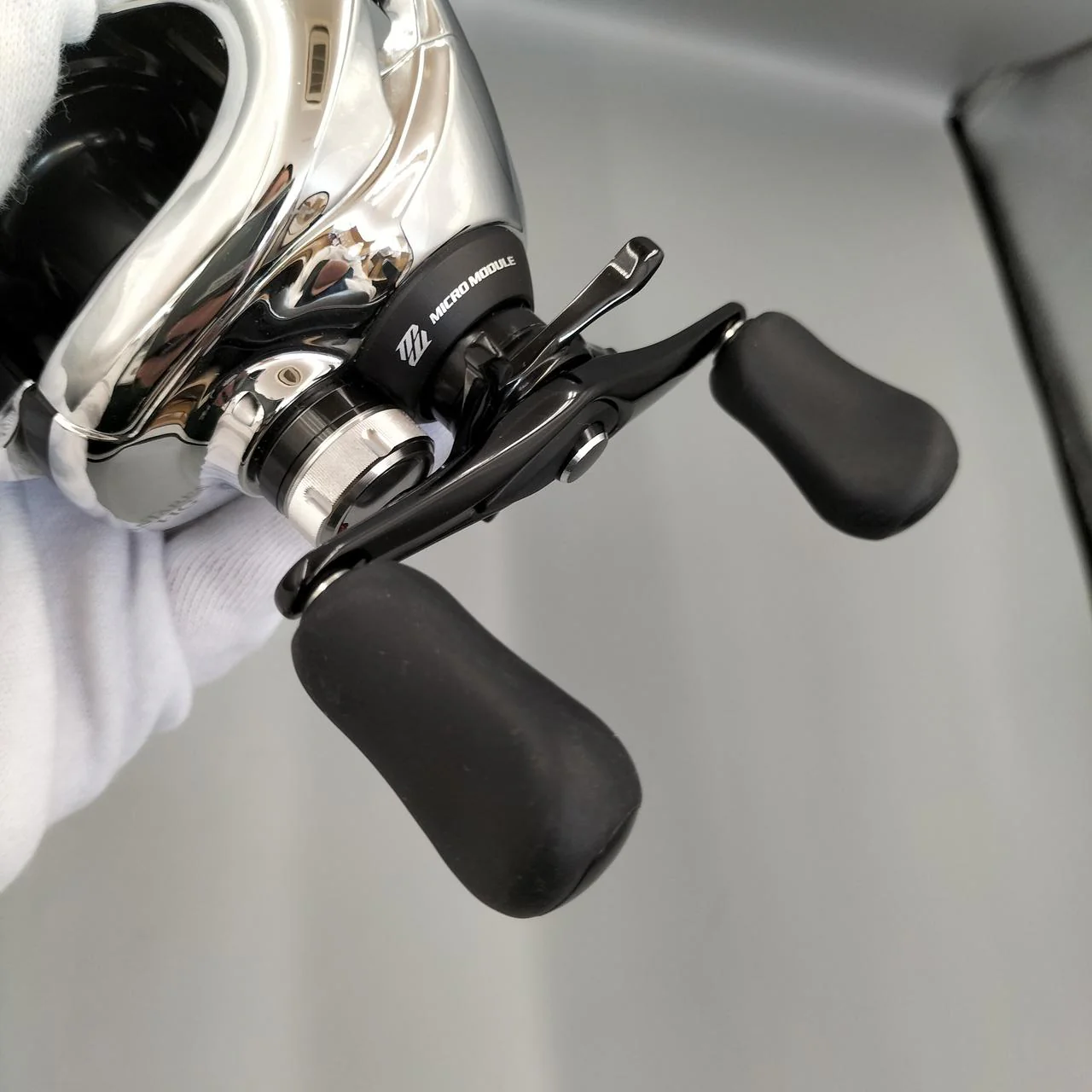 SHIMANO Baitcasting Reel 12 ANTARES HG Right - Image 4