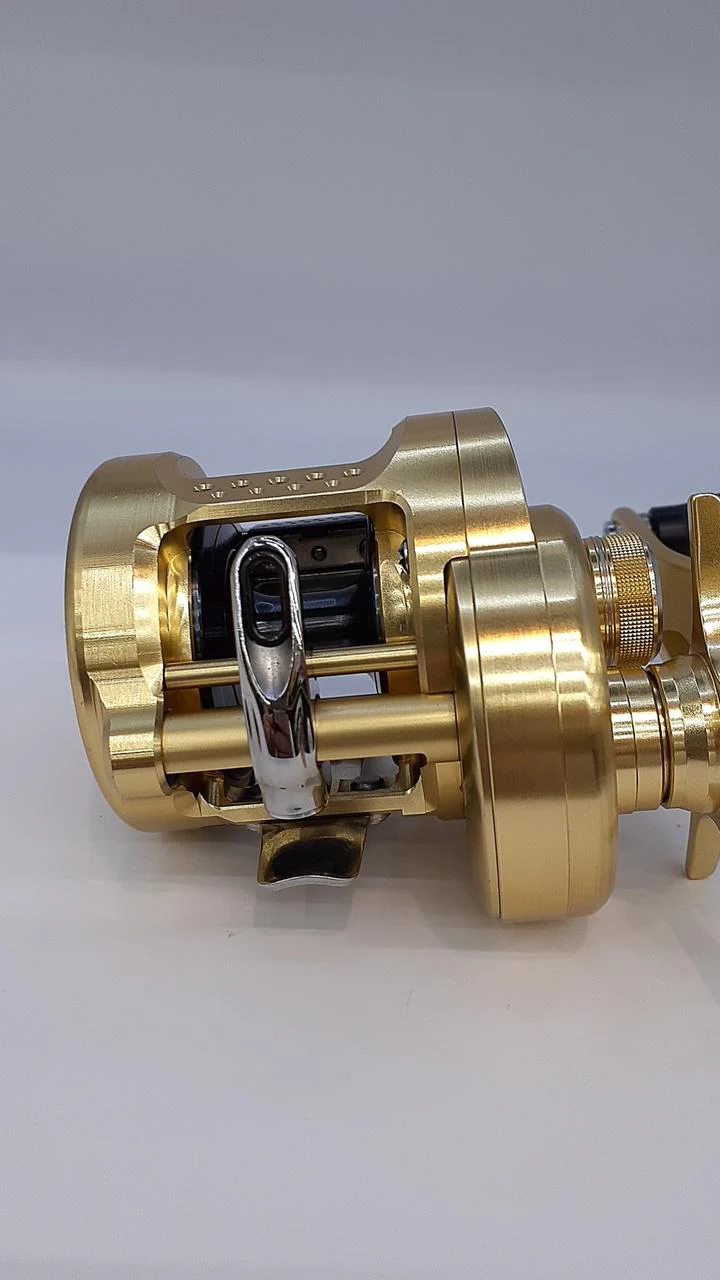 SHIMANO Baitcasting Reel 15 OCEA CONQUEST 301HG 03403 - Image 2