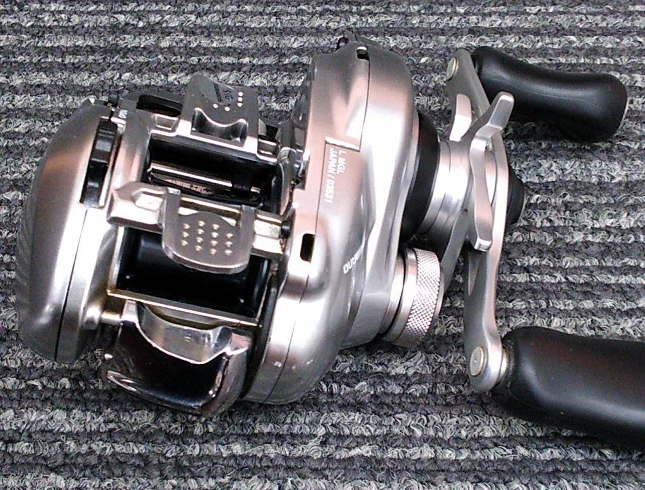 SHIMANO Baitcasting Reel 16 Metanium - Image 6