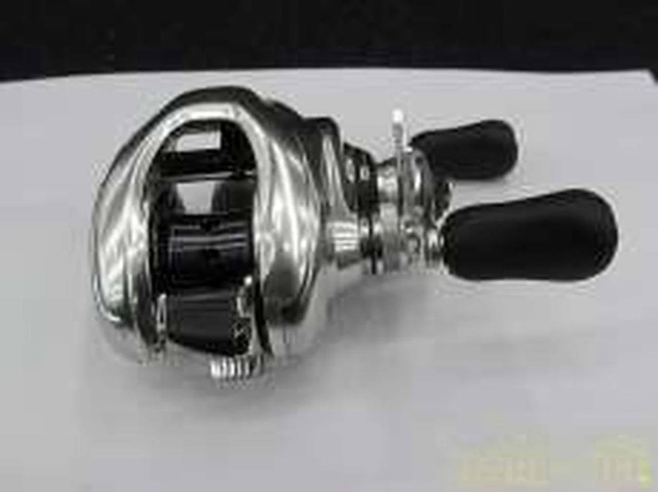 SHIMANO Baitcasting Reel 16 Metanium MGL HG - Image 5