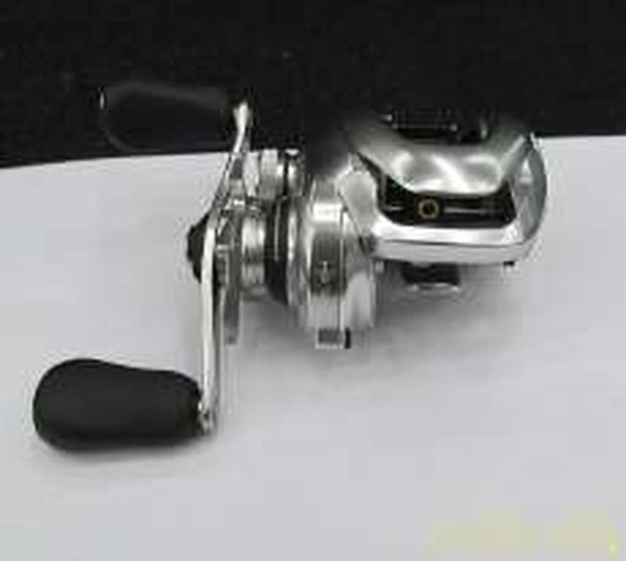 SHIMANO Baitcasting Reel 16 Metanium MGL HG - Image 9