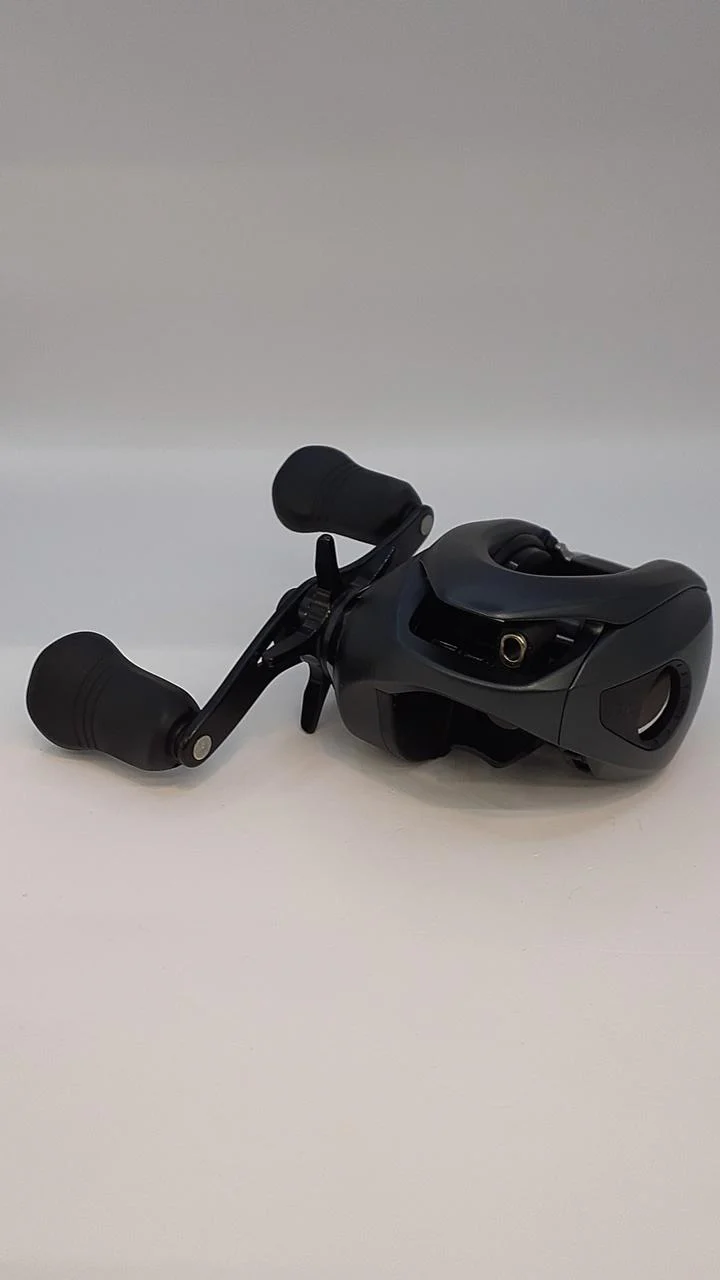 SHIMANO Baitcasting Reel 17 EXSENCE DC XG 03735