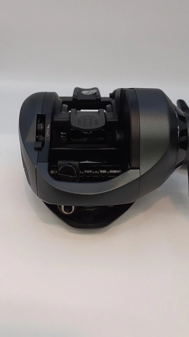 SHIMANO Baitcasting Reel 17 EXSENCE DC XG 03735 - Image 11