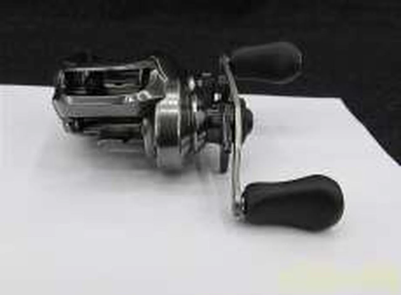 SHIMANO Baitcasting Reel 17CHRONARCH MGL 150 - Image 9