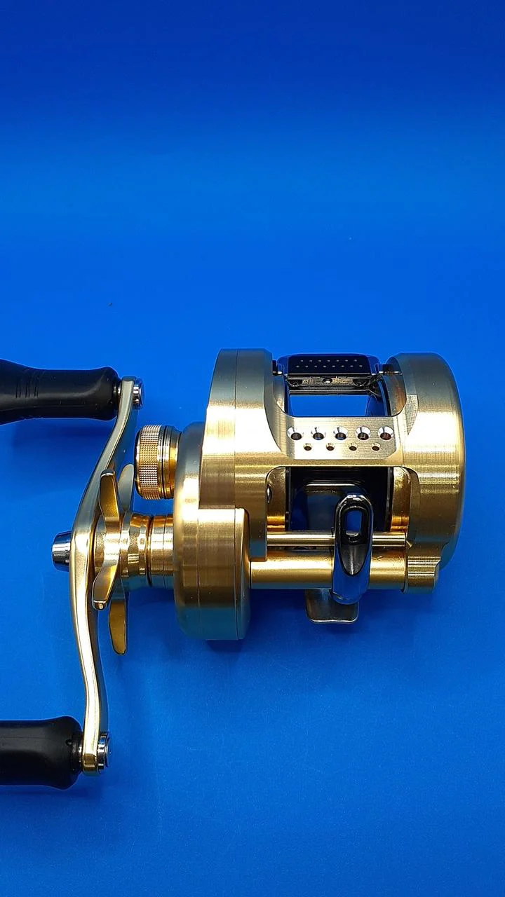 SHIMANO Baitcasting Reel 18 CALCUTTA CONQUEST 300 03863 - Image 7