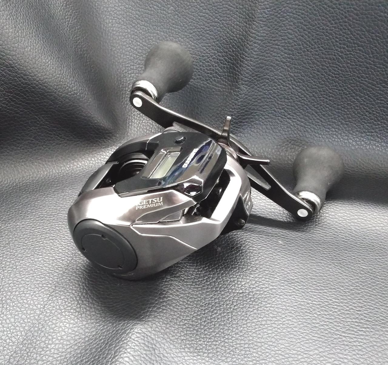 SHIMANO Baitcasting Reel 18ENGETSU PREMIUM 151HG - Image 2