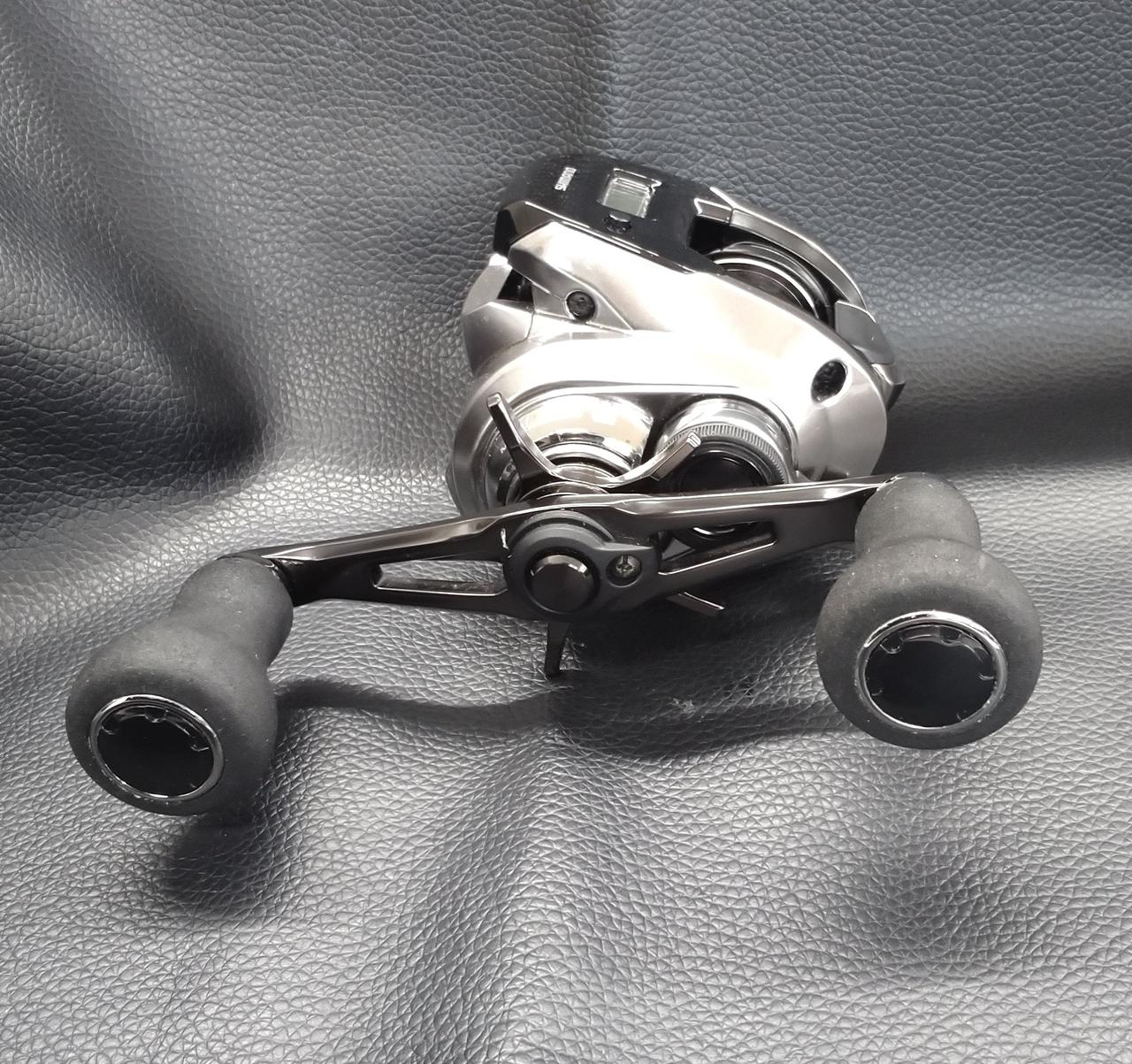 SHIMANO Baitcasting Reel 18ENGETSU PREMIUM 151HG - Image 4