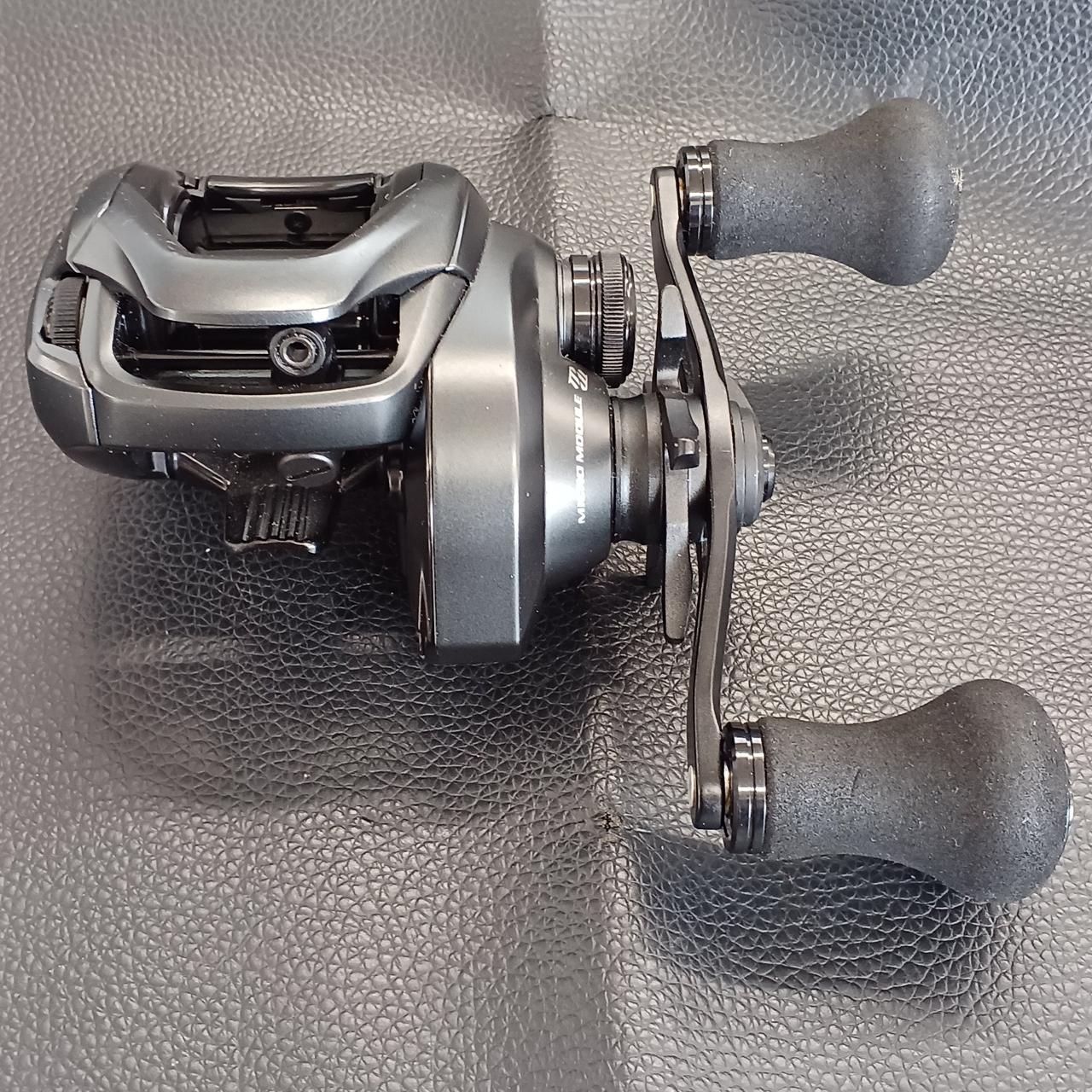 SHIMANO Baitcasting Reel 20 EXSENCE DC SSHG LH - Image 4