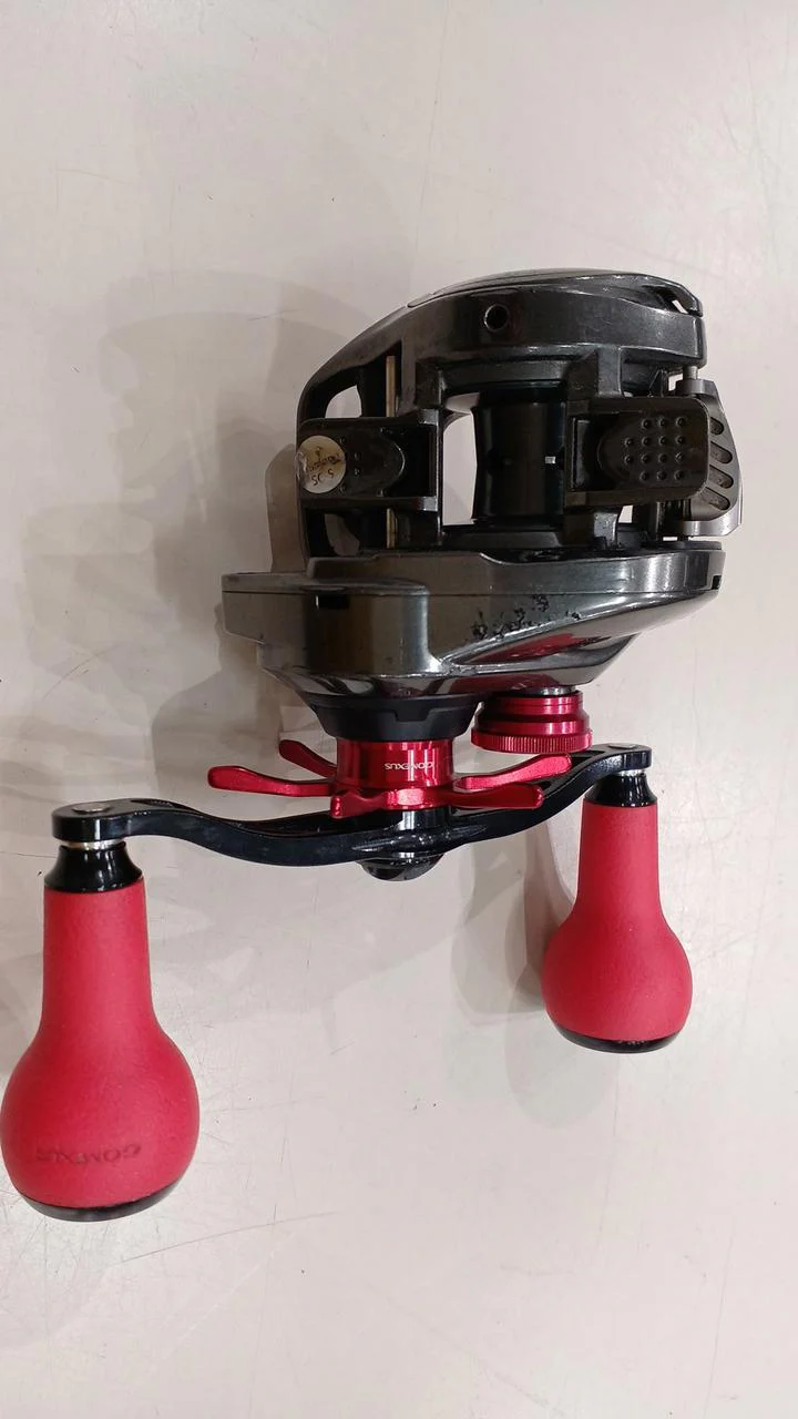 SHIMANO Baitcasting Reel 20 Metanium - Image 2