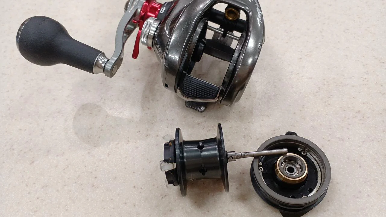 SHIMANO Baitcasting reel 20 METANIUM HG custom item - Image 8