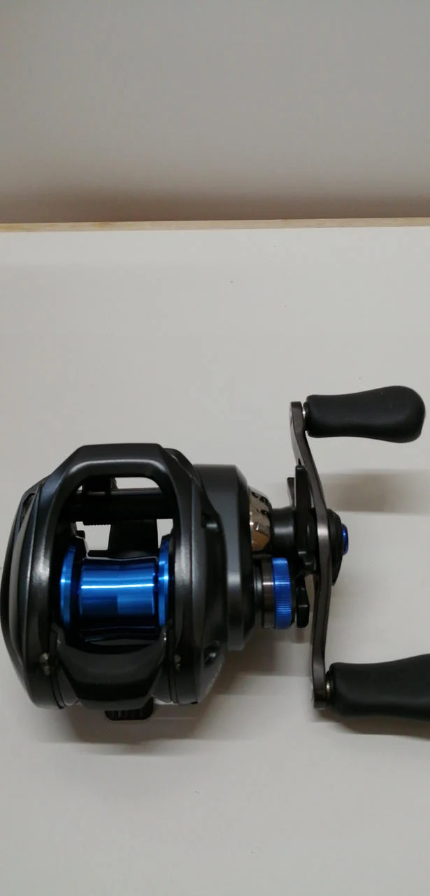 SHIMANO Baitcasting reel 20 SLX DC 70HG
