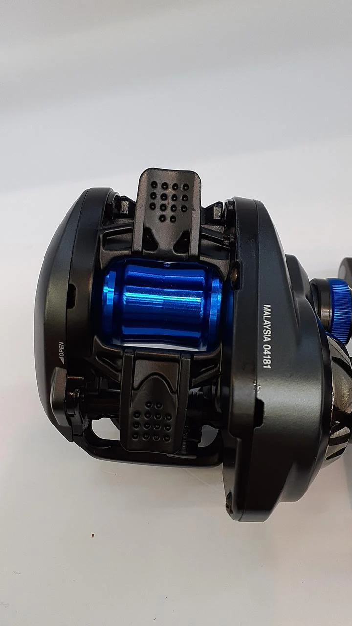 SHIMANO Baitcasting Reel 20 SLX DC 70XG 04181 - Image 9