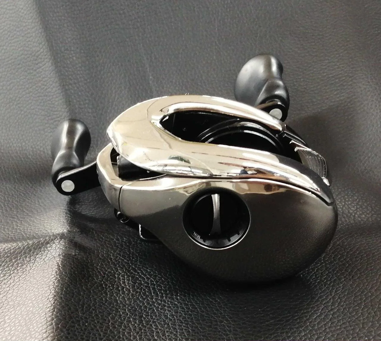 SHIMANO Baitcasting Reel 21 ANTARES DC XG RH - Image 2
