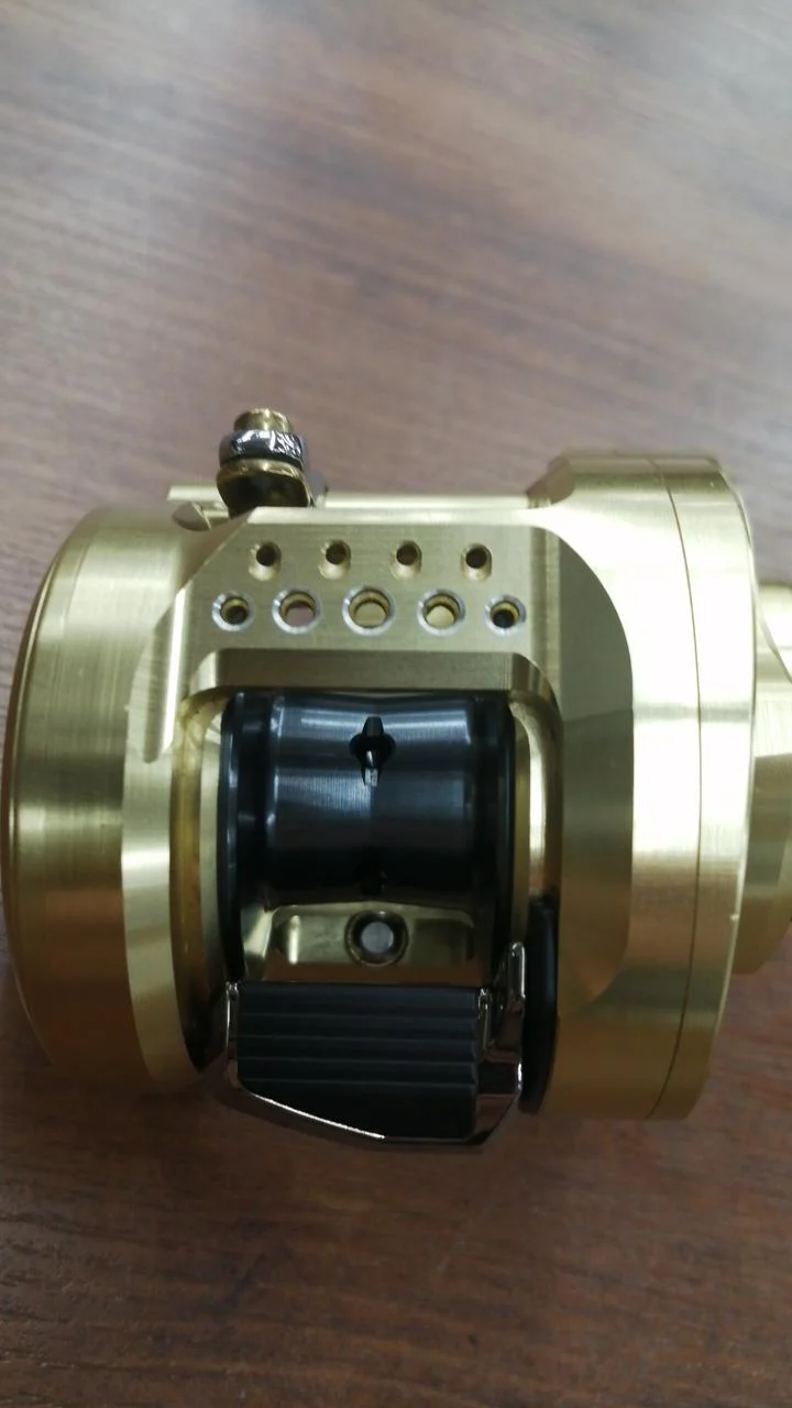 SHIMANO Baitcasting Reel 21 CALCUTTA CONQUEST 100HG - Image 7