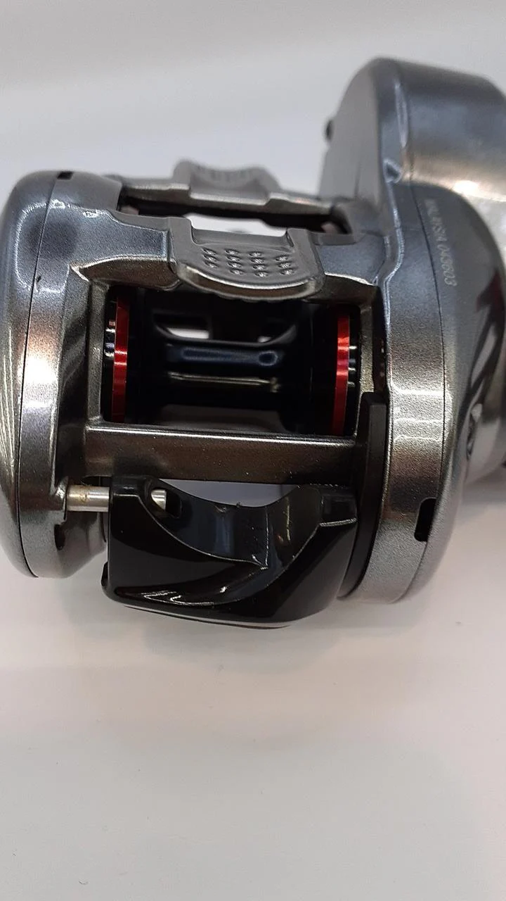 SHIMANO Baitcasting Reel 21 SCORPION MD 301XGLH 043603 - Image 9