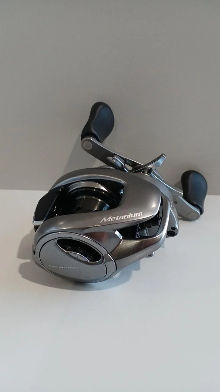 SHIMANO Baitcasting Reel 22 METANIUM Shallow Edition HG LEFT - Image 2