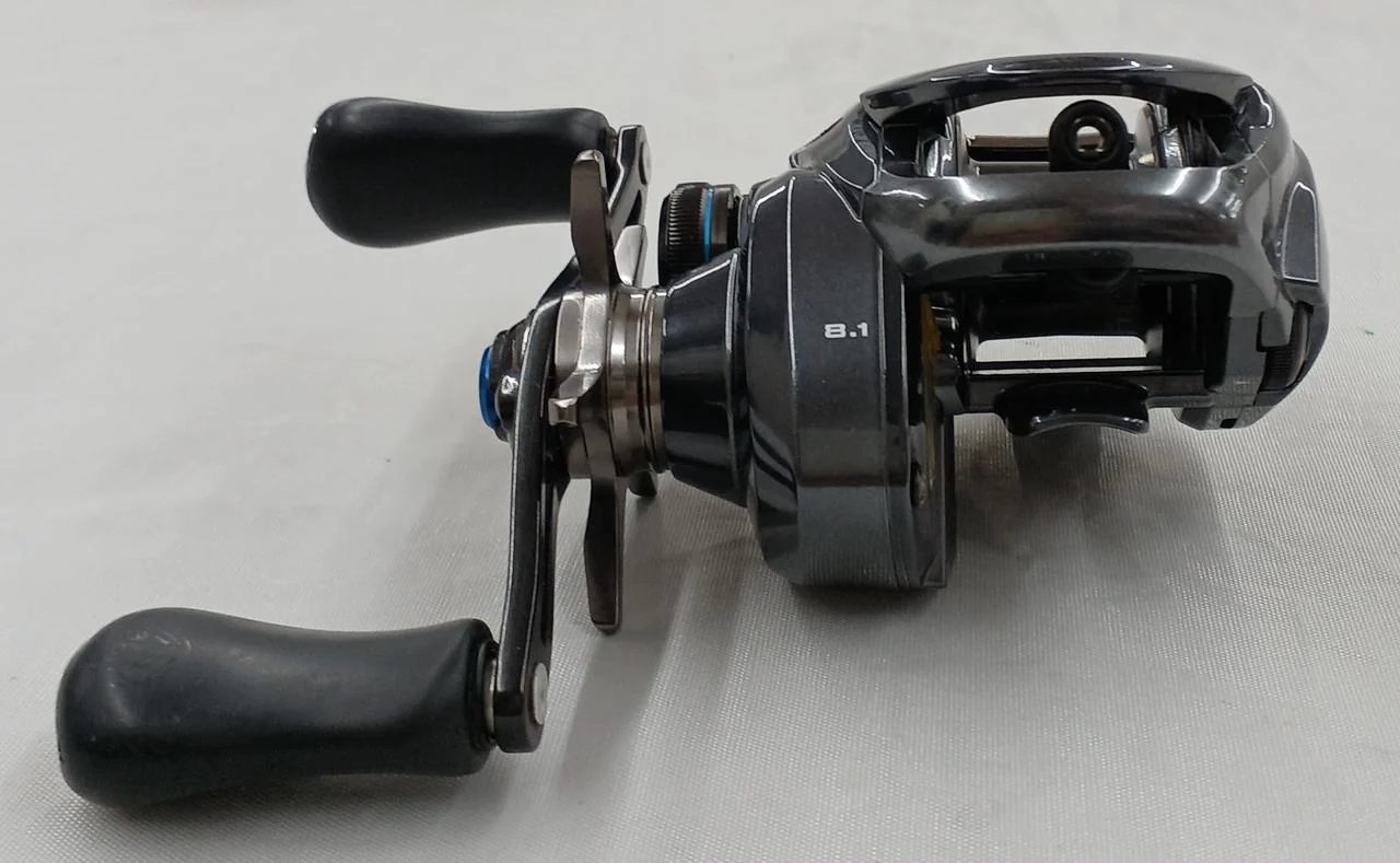 SHIMANO Baitcasting Reel 22 SLX DC XT 70XG - Image 3