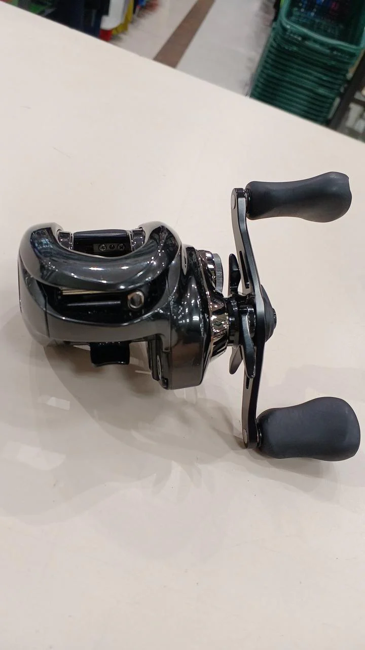 SHIMANO Baitcasting Reel 23ANTARES DC MDHGLEFT - Image 2