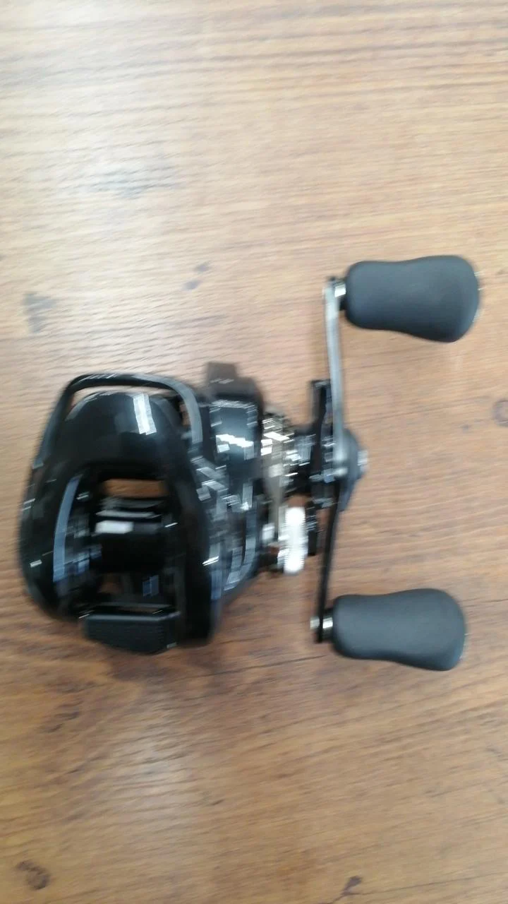 SHIMANO Baitcasting Reel 24 METANIUM DC70XG - Image 7