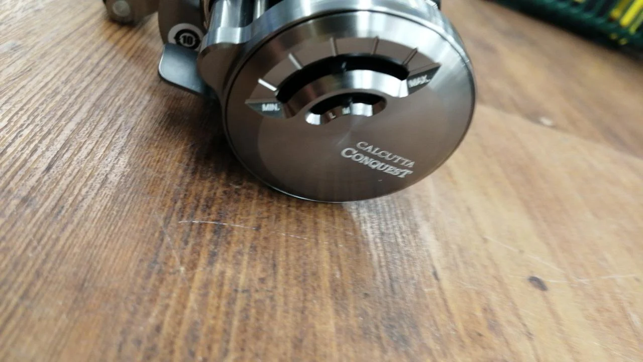 SHIMANO Baitcasting Reel 26 CALCUTTA CONQUEST DC 100MG - Image 5