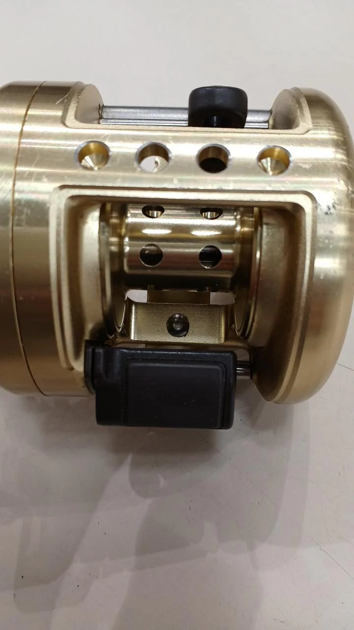 SHIMANO Baitcasting reel 97 Calcutta 101XT - Image 12