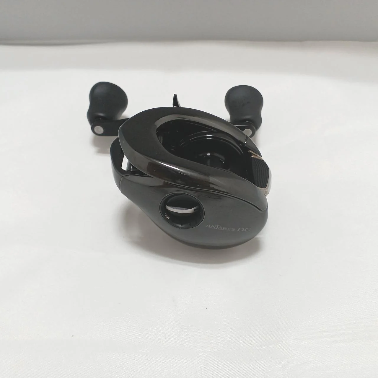 SHIMANO Baitcasting Reel ANTARES DC MDHG RIGHT - Image 2