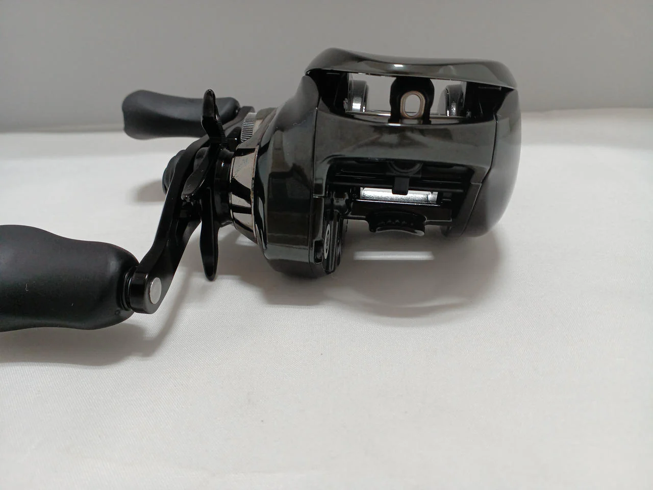 SHIMANO Baitcasting Reel ANTARES DC MDHG RIGHT - Image 6