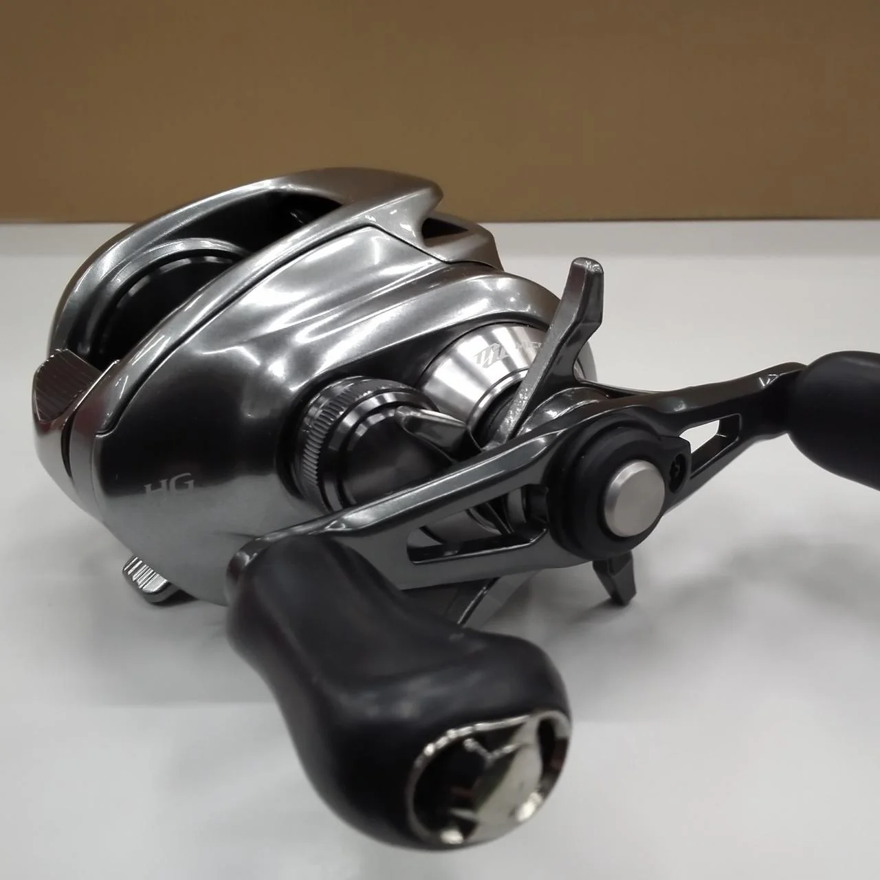 SHIMANO Baitcasting Reel BANTAM 150 HG