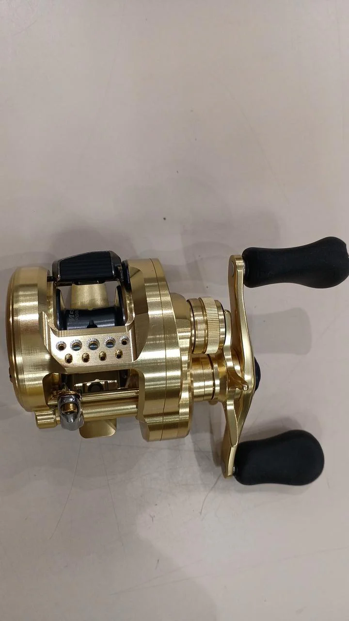SHIMANO Baitcasting Reel CULCUTTA CONQUEST - Image 3
