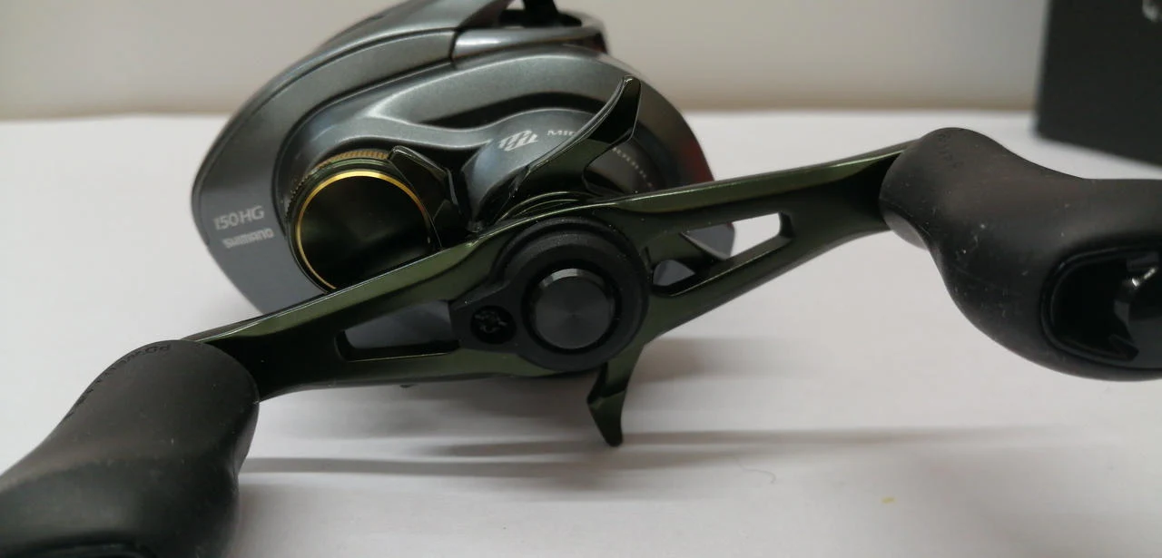 SHIMANO Baitcasting Reel CURADO DC 150HG - Image 3
